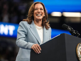 Kamala Harris Gets 2 Million New Donors