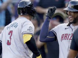 Bell stars in D-backs debut after team hits 3 straight HRs in 1stBell stars in D-backs debut after team hits 3 straight HRs in 1st