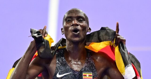 Cheptegei holds off Ethiopian trio to win Olympic 10,000m gold