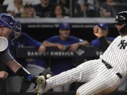 Gleyber Torres pulled by Aaron Boone for lack of hustle in Yankees’ 8-5 loss to Blue Jays