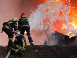 Firefighters work desperately to tackle huge blaze in Ukraine following Russian missile and drone strikes overnight