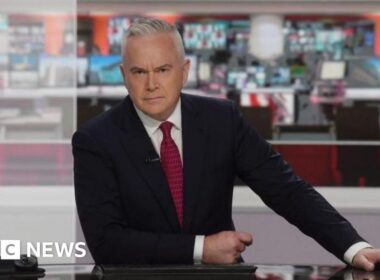 BBC starts removing Huw Edwards from archives