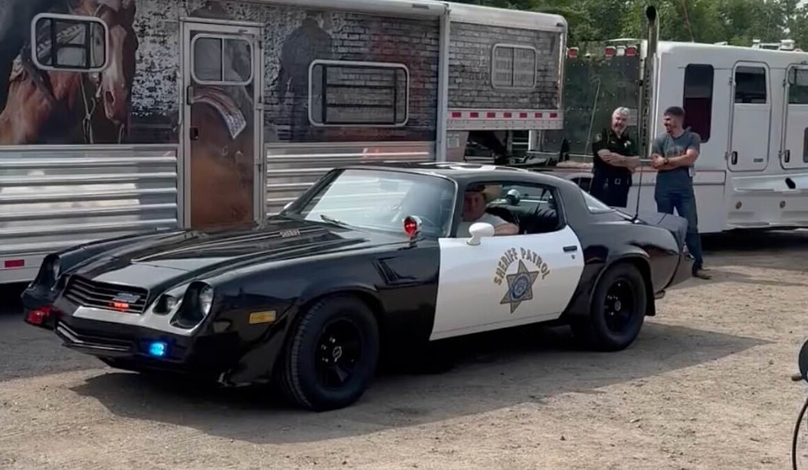 Michigan sheriff’s department unveils 1981 Chevy Camaro patrol bought with cash obtained from very unusual source