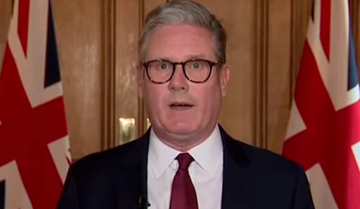 Keir Starmer slams ‘far right thuggery’ and vows to make protesters on the streets and keyboard warriors ‘whipping up’ violence ‘regret it’ – as Home Office announces new ’emergency security’ for mosques