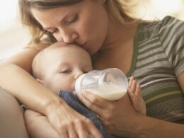 Parents are being ‘pushed’ into buying formula milk that could be bad for babies, experts warn