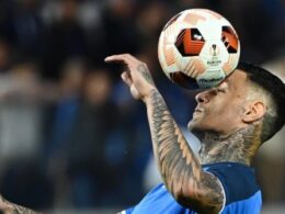 Italy striker Scamacca tears knee ligament