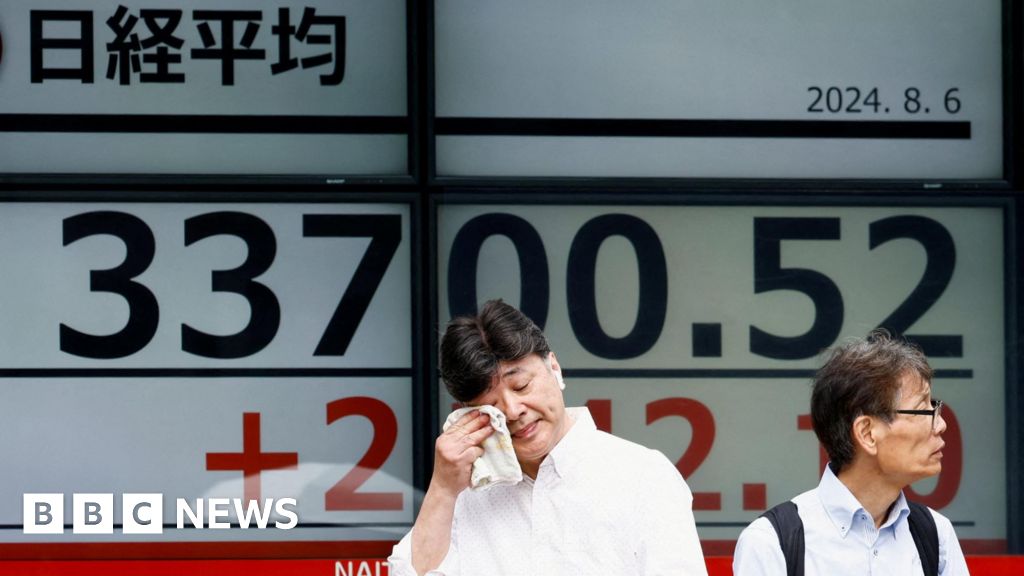 Japan stocks jump 10% after global markets slump