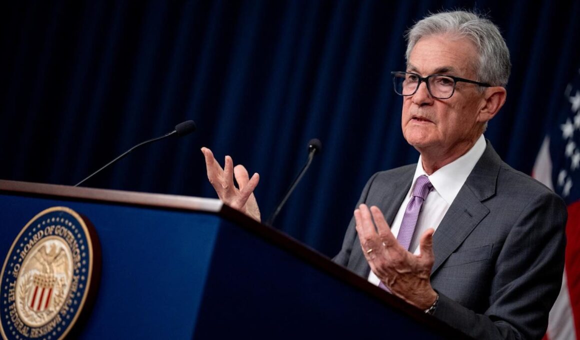 Will Recession Fears Cause Emergency Fed Interest Rate Cuts? Most Likely Not, Economist Says.