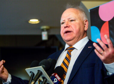 Steve Kornacki: Tim Walz’s election results don’t show a clear blue-collar boost