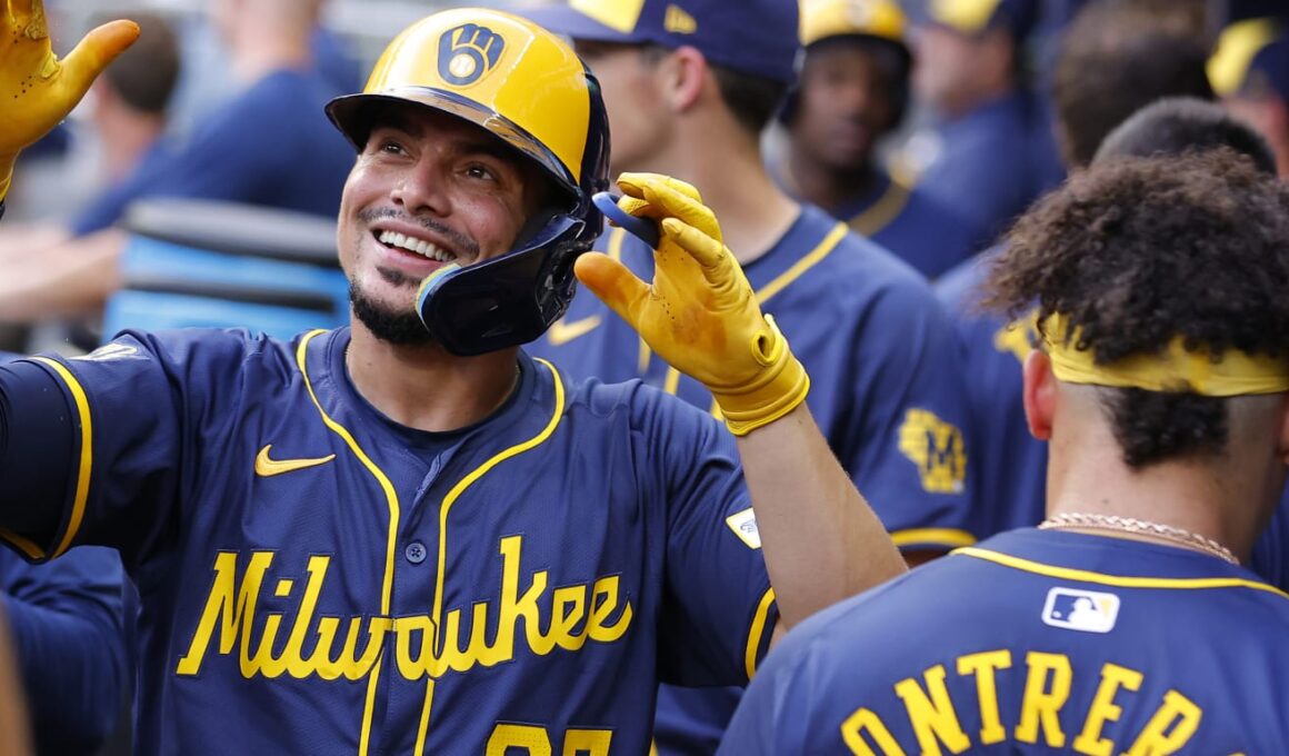 Who needs rest? Adames homers twice in Brewers’ rompWho needs rest? Adames homers twice in Brewers’ romp