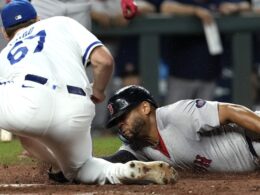 Smith’s mad dash — and ‘freestyle’ slide — propel Sox in KCSmith’s mad dash — and ‘freestyle’ slide — propel Sox in KC