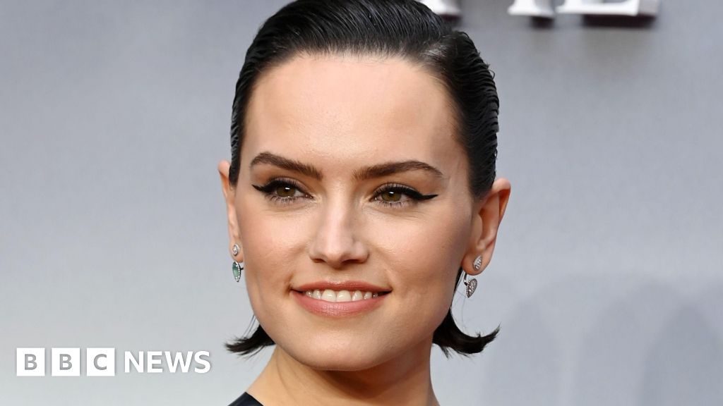 Daisy Ridley reveals Graves’ disease diagnosis