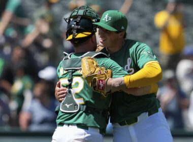 Miller hits 102.2 mph, picks up save in return from ILMiller hits 102.2 mph, picks up save in return from IL