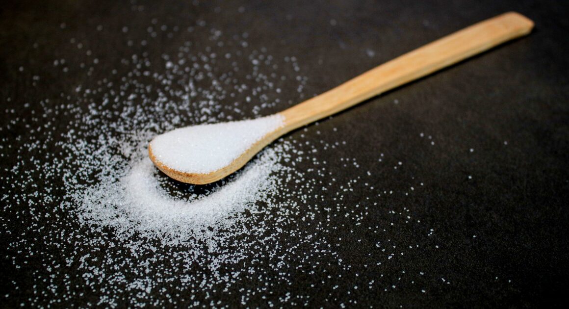 Common low-calorie sweetener may be riskier for the heart than sugar, study suggests