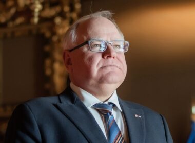 How do Latinos feel about Tim Walz? In Minnesota, mostly positive