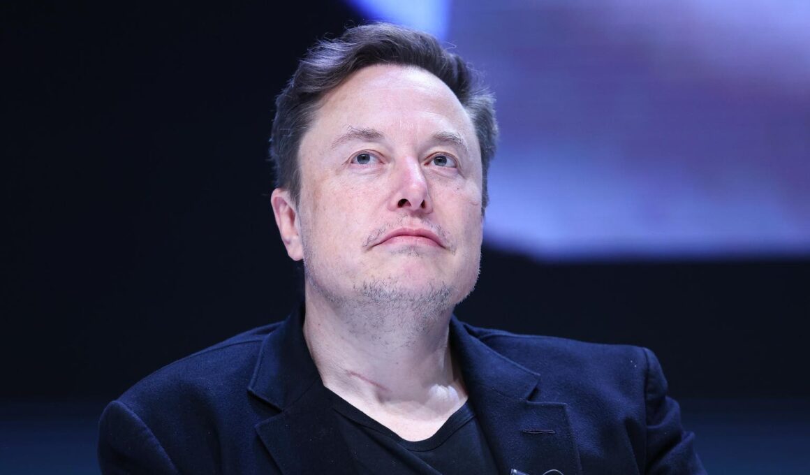 Elon Musk Boosted Fake Headline About UK ‘Detainment Camps’ Amid Criticism Of UK Handling Of Riots