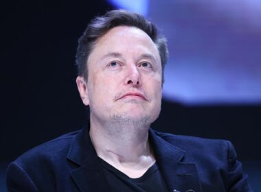 Elon Musk Boosted Fake Headline About UK ‘Detainment Camps’ Amid Criticism Of UK Handling Of Riots