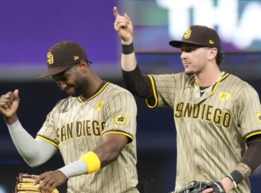 Make it 7! Padres extend streak with 2nd straight extras winMake it 7! Padres extend streak with 2nd straight extras win