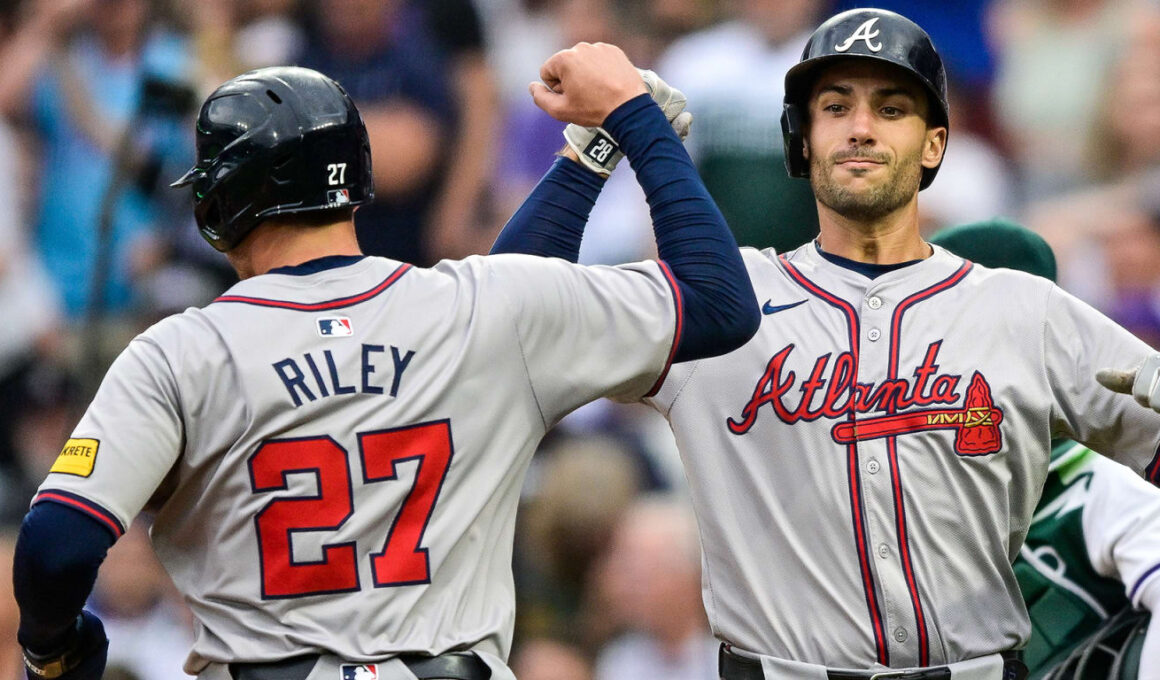 Olson homers twice, including a slam, to help Braves snap skidOlson homers twice, including a slam, to help Braves snap skid