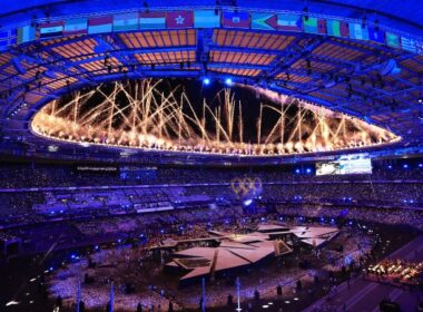 5 takeaways from an extremely memorable Olympics closing ceremony