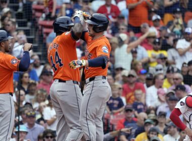 ‘Watch out’: Astros’ offense heats up in big weekend at Fenway’Watch out’: Astros’ offense heats up in big weekend at Fenway