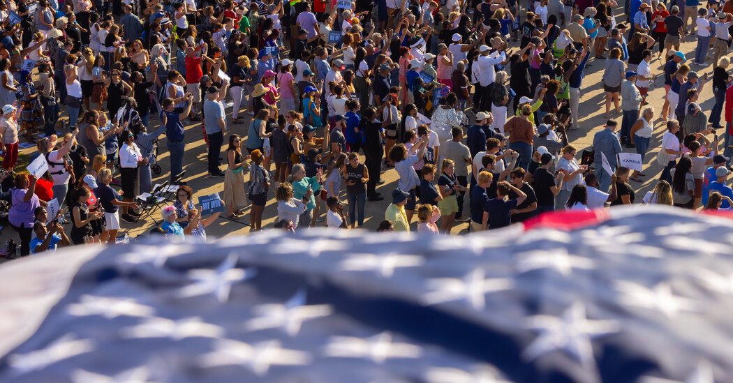 Trump’s Big Lie About Harris’s Crowds