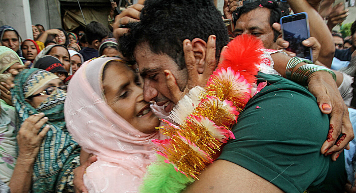 Pakistan’s first individual gold medalist, whose village helped fund Olympic path, returns a hero