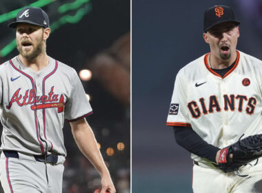 Sale, Snell dazzle in Cy Young-worthy duelSale, Snell dazzle in Cy Young-worthy duel
