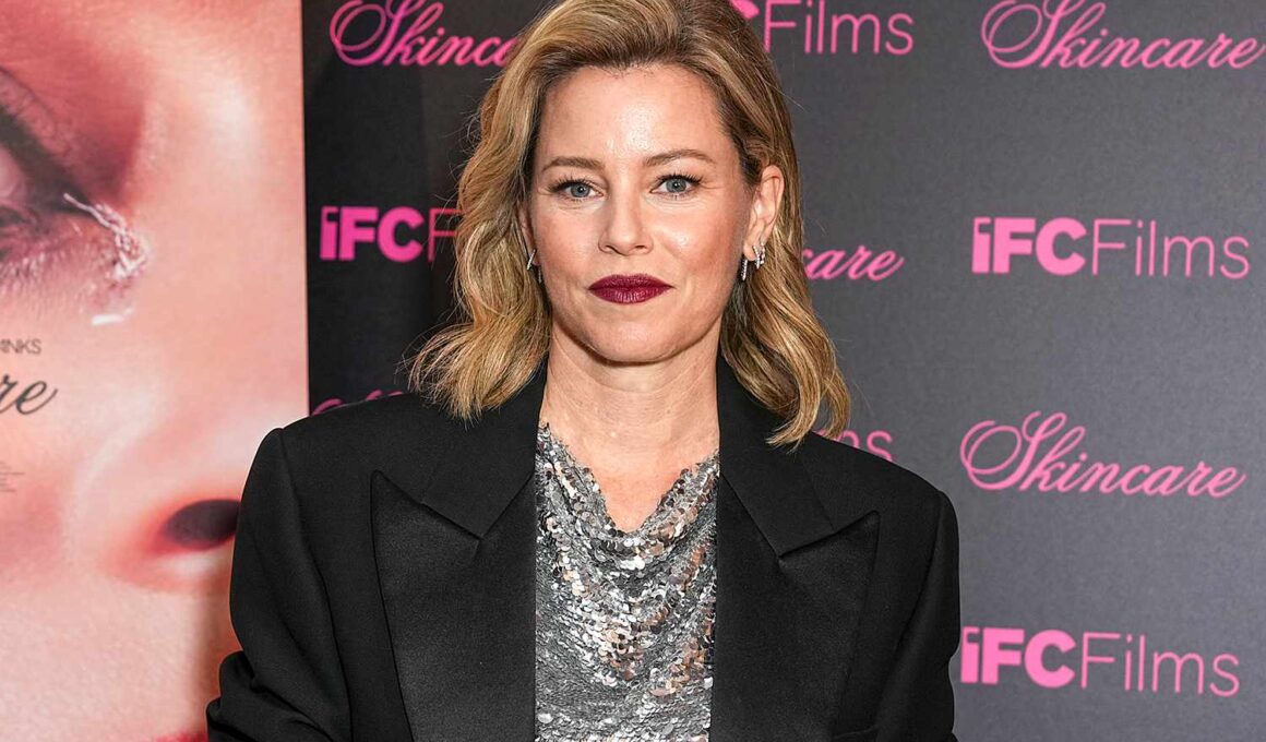 Elizabeth Banks Is Glowing from Head to Toe on the Skincare Premiere Red Carpet