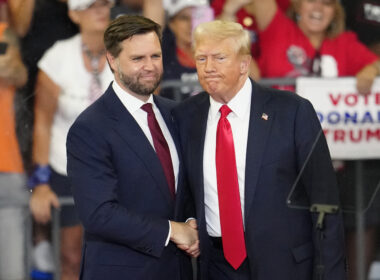 JD Vance ‘Is in Trouble With Donald Trump’: Former Staffer