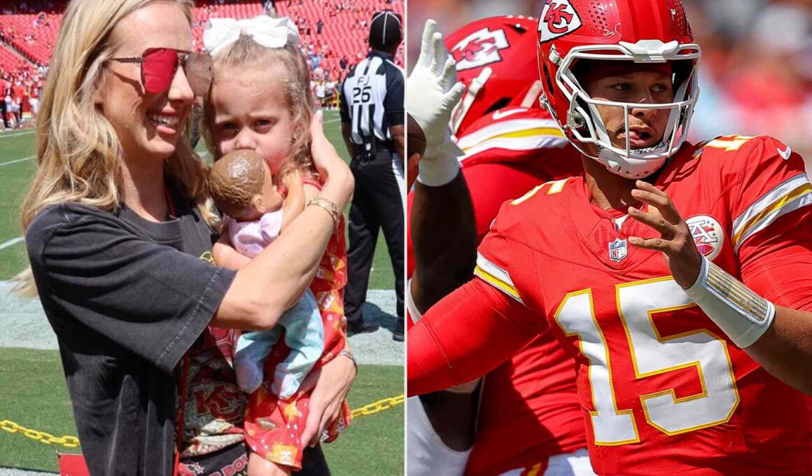 Brittany and Patrick Mahomes Wear Matching Chiefs T-Shirts on Game Day: ‘Twinning with My Hubs’