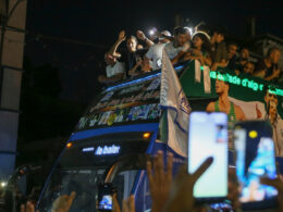 Embattled Algerian Olympic boxer returns home to a hero’s welcome