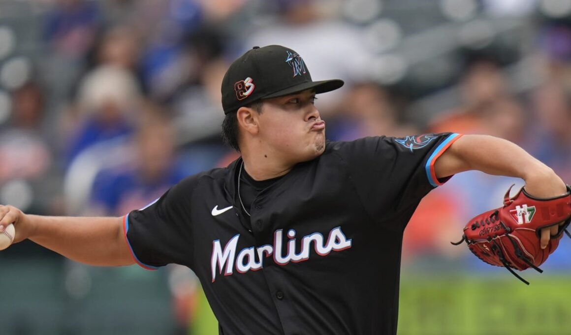 Behind Bellozo, ‘pen & key DP, Marlins close trip on high noteBehind Bellozo, ‘pen & key DP, Marlins close trip on high note