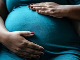 More pregnant women are going without prenatal care, CDC finds